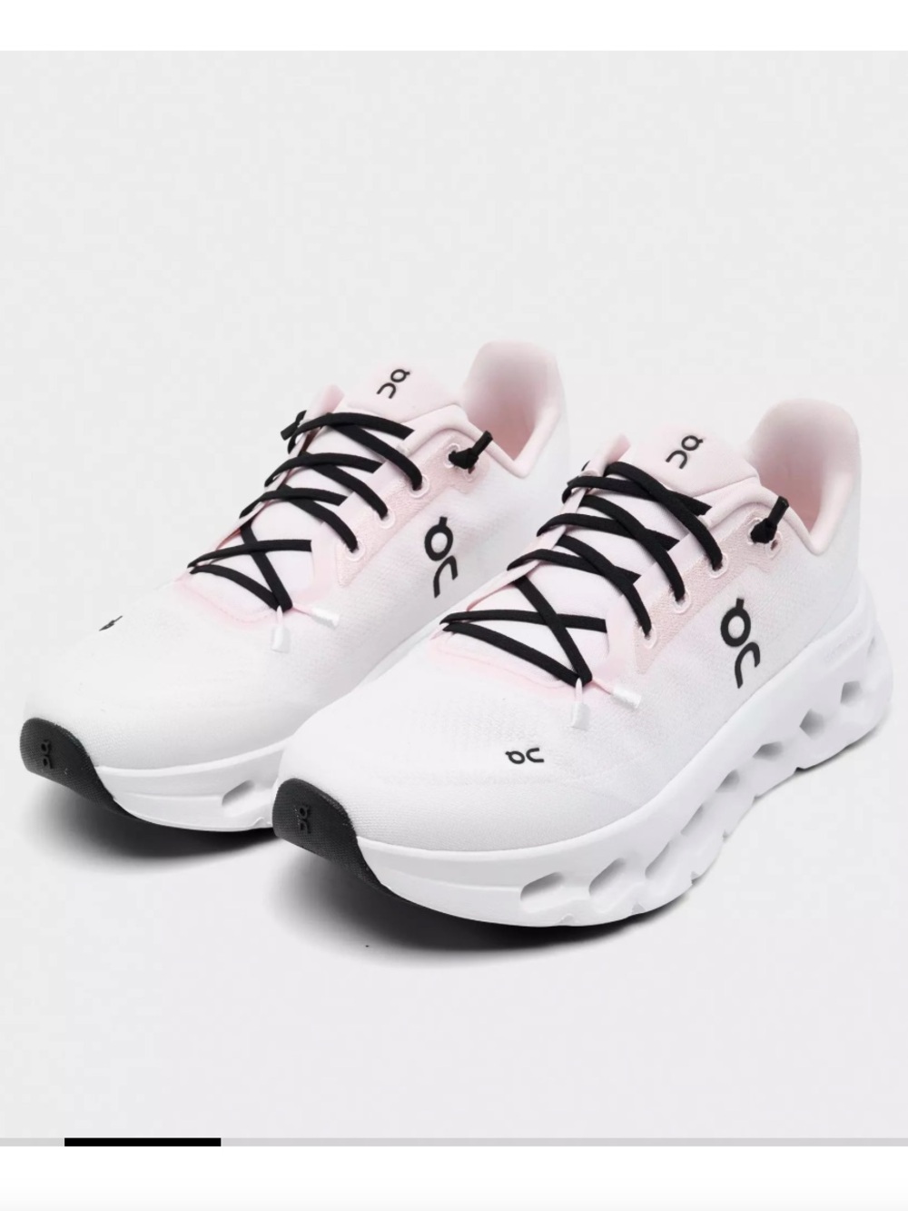 NWT Women's On “Cloudtilt” Size 7.5